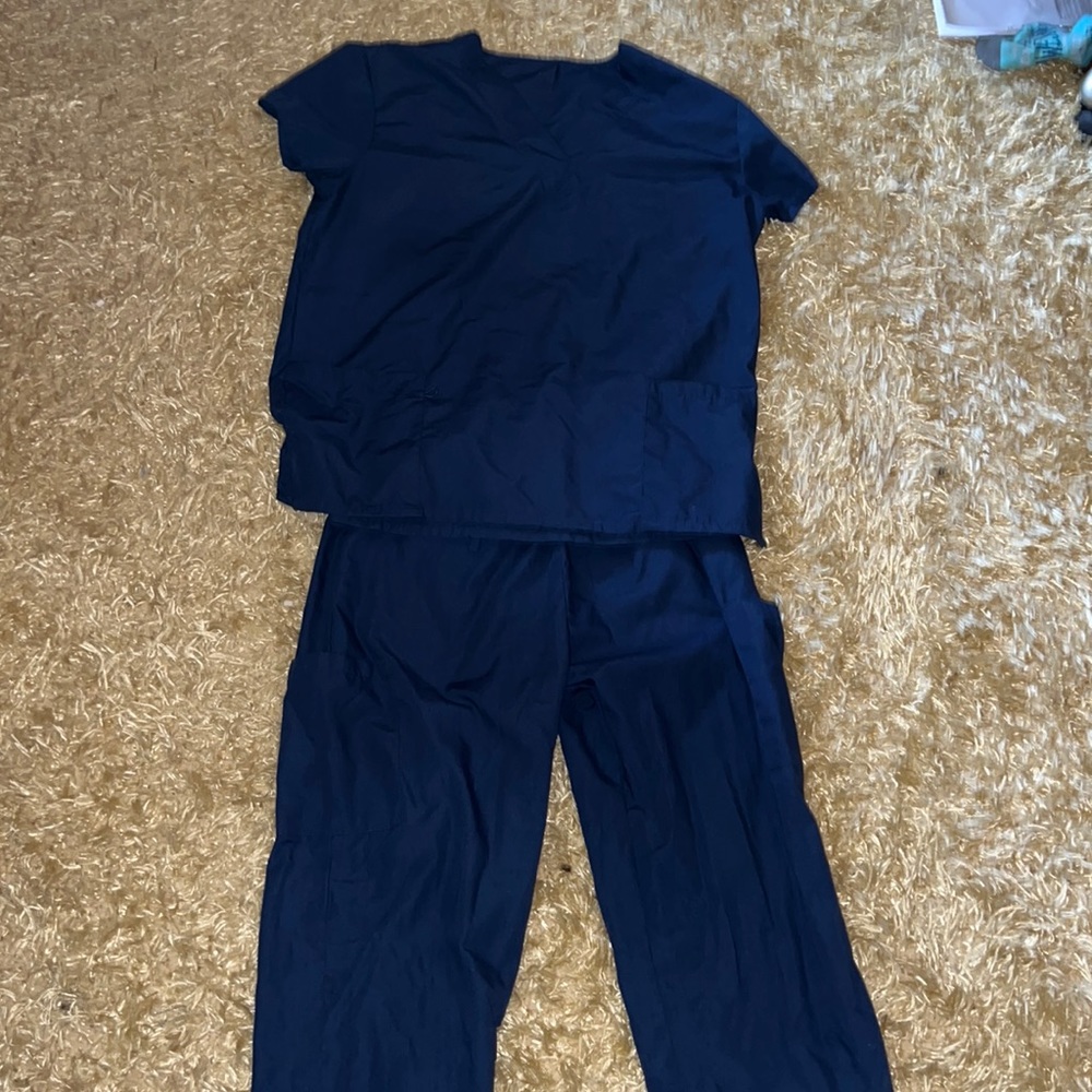 Scrub Set!